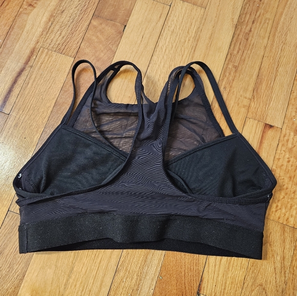 Reebok Black Mesh Sports Bra - Picture 2 of 2